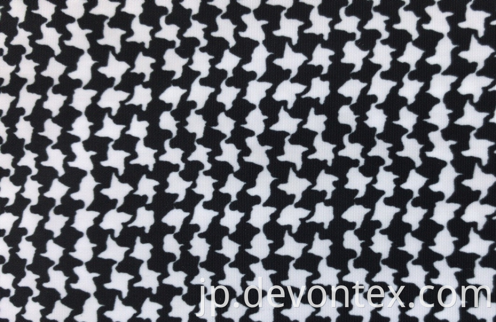 White Houndstooth